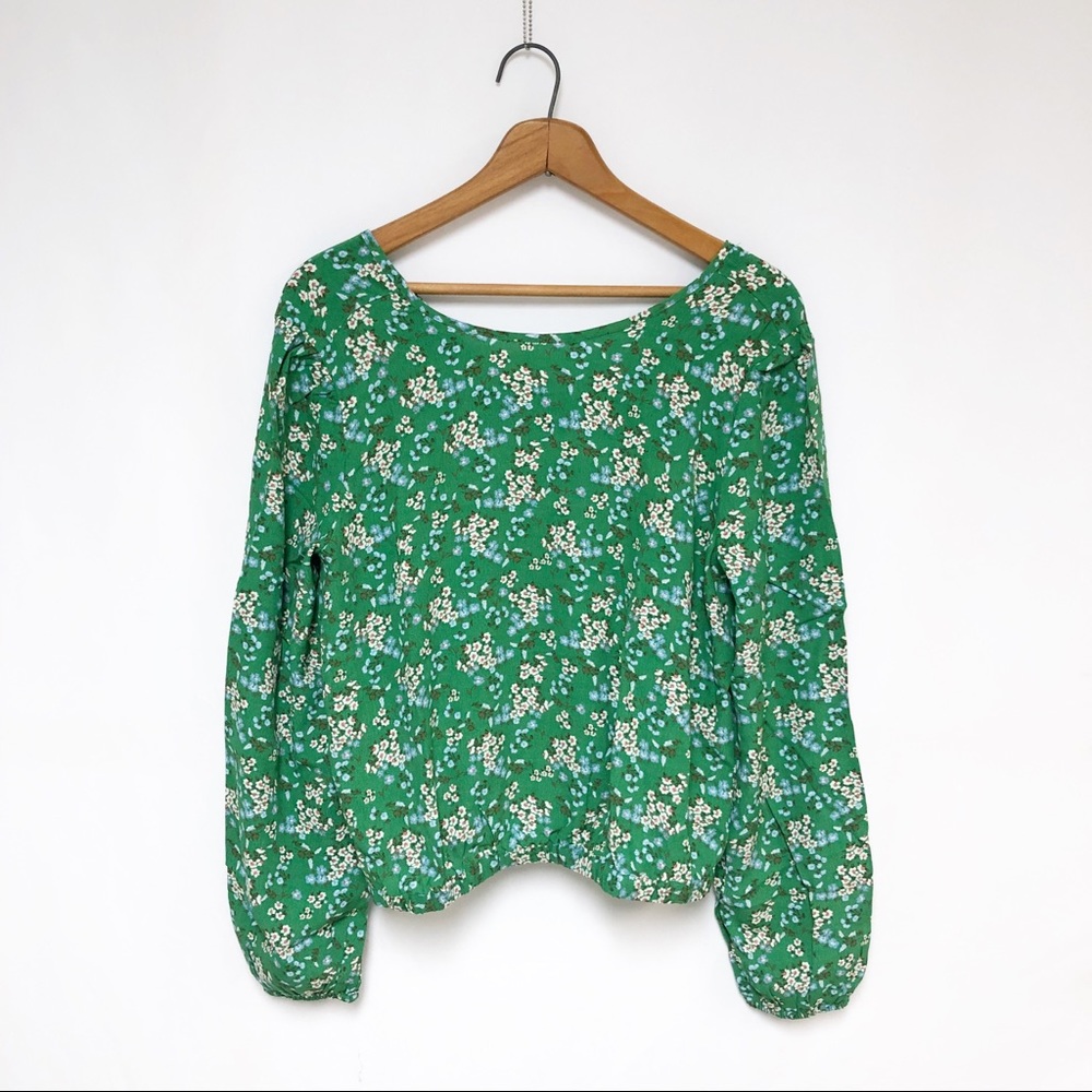 Loft Buttercup Wrapped Back Cropped Top - Picture 3 of 6